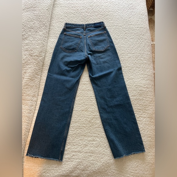 Abercrombie & Fitch- 90s Relaxed Jean High Rise - Picture 4 of 4
